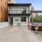 Luxury Apartment On North Halsted