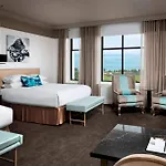 The Blackstone, Autograph Collection