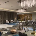Renaissance Chicago Downtown Hotel