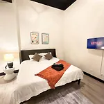 Luxury 6Br Suite Perfect For Group Sleeps 12 Near Chinatown, Mccormick Place, Soldier Field And University Of Illinois Chicago