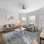 Cozy Woodlawn Retreat 2