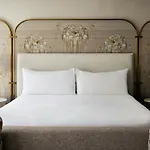 The Talbott, Autograph Collection Hotel