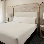 The Talbott, Autograph Collection 4* Chicago