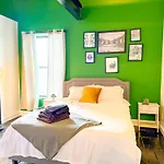 Luxury 5Br South Loop Suite With Pool Table And Optional Parking Near Mccormick Place, Field Museum And Soldier Field