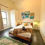 Luxury 5Br South Loop Suite With Pool Table And Optional Parking Near Mccormick Place, Field Museum And Soldier Field