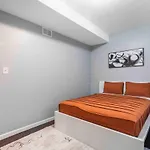Pristine Paradise Chicago 3Bd 2Ba Free Parking