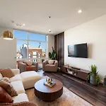 Stylish & Cozy 2Br 2Ba Retreat