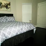 7 Star The Malia Oasis 3br 1 Half Bath Office Space