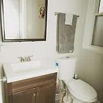 7 Star The Malia Oasis 3br 1 Half Bath Office Space * Chicago