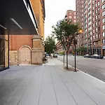 River North 1Br W Gym Pool Roof Nr Riverwalk Chi-819