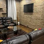 Wicker Park Loft Style *