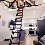 May Private Loft Apartment - 15 Min From Downtown