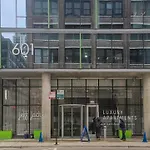 Jeffjack Heated Pool Penthouse In Chicago\'S West Loop