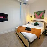 Modern 3Br Unit Near Mccormick Place, University Of Illinois Chicago And Soldier Field