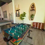 Spacious 6Br Suite Good For Groups And Sleeps 12 Near Chinatown, Mccormick & Lakefront