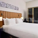 Arlo Chicago