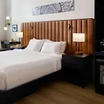 Hotel Arlo
