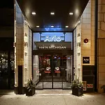 Hotel Arlo