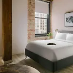 Sonder By Marriott Bonvoy The Burnham Loop Aparthotel 4*