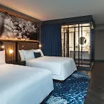 Emc2, Autograph Collection Hotel Chicago