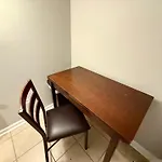 Close To Downtown - Free Parking