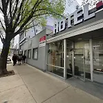 Secure, Quiet, Solo Traveler Fave, Free Coffee