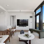 Foundry Unmatched Skyline Views At Lincoln Park