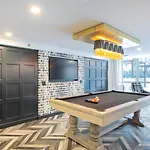 Gold Coast 1Br W Gym Lounge 1 Block To L Chi-799