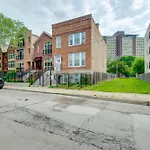 Walk To Chicagos Shops And Eats Bronzeville Duplex