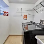 3bd 3ba Bronzeville Beauty * Chicago