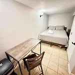 Close To Downtown - Free Parking Homestay Chicago