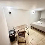 Close To Downtown - Free Parking