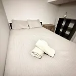 Homestay Close To Downtown - Free Parking Chicago
