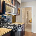 Hotel The Drake 4*