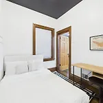 Wrigleyville Gem With Hidden Bar & Vintage Charm Chicago