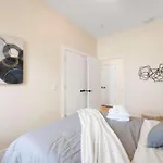 New 3Bed 2Bath Condo With Parking By United Center