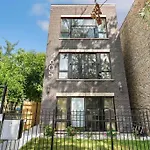 Luxhome Chicago 8 Mins Downtown