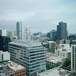 SpringHill Suites Chicago Downtown/River North