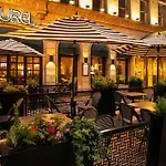 The Talbott, Autograph Collection 4*