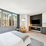 Sentral Michigan Avenue Hotel Chicago