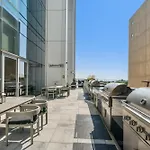 Sentral Michigan Avenue 3*