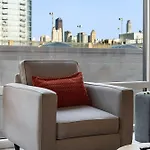 Corporate-friendly 4br Stylish &