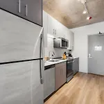 Corporate-friendly 4br Stylish & Hotel *
