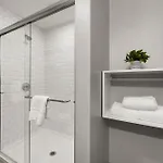 Hotel Corporate-friendly 4br Stylish &