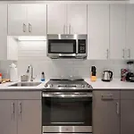 Corporate-friendly 4br Stylish & * Chicago