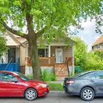 2 Mi To Rainbow Beach Park South Side Charmer!