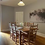 South Loop 3 Bedroom Apt