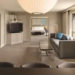 Hilton Magnificent Mile Chicago