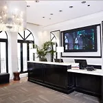 Express - Magnificent Mile By Ihg Hotel Chicago