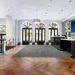 Hotel Express - Magnificent Mile By Ihg